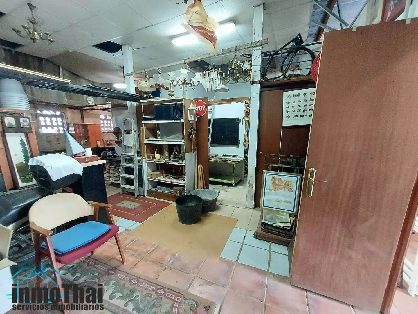 Geschaftsraum zum Verkauf in Ronda del Caracol, 37, Centro