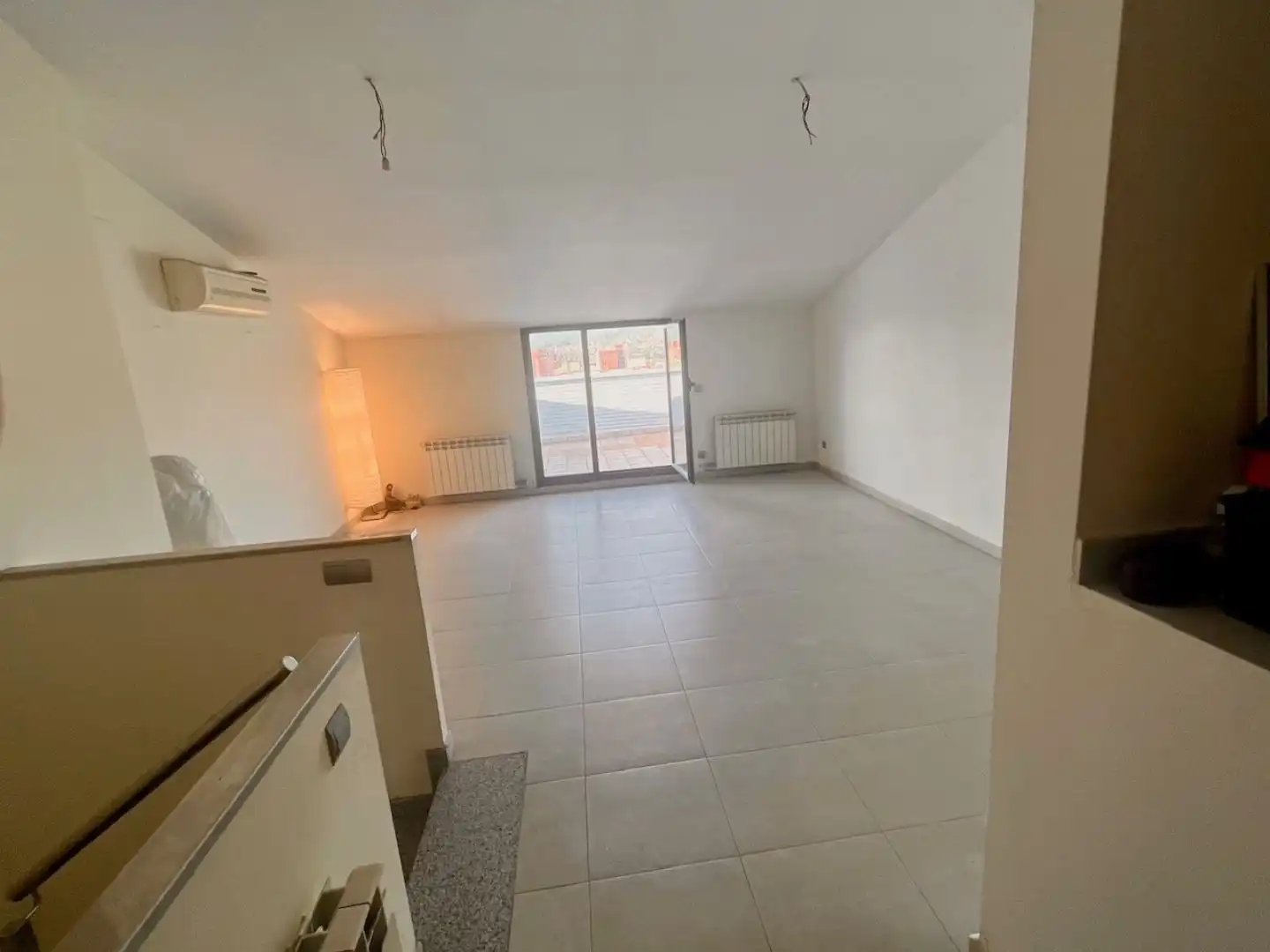 Wohnzimmer von Maisonette zum Verkauf in Ripollet mit Klimaanlage, Terrasse und Balkon