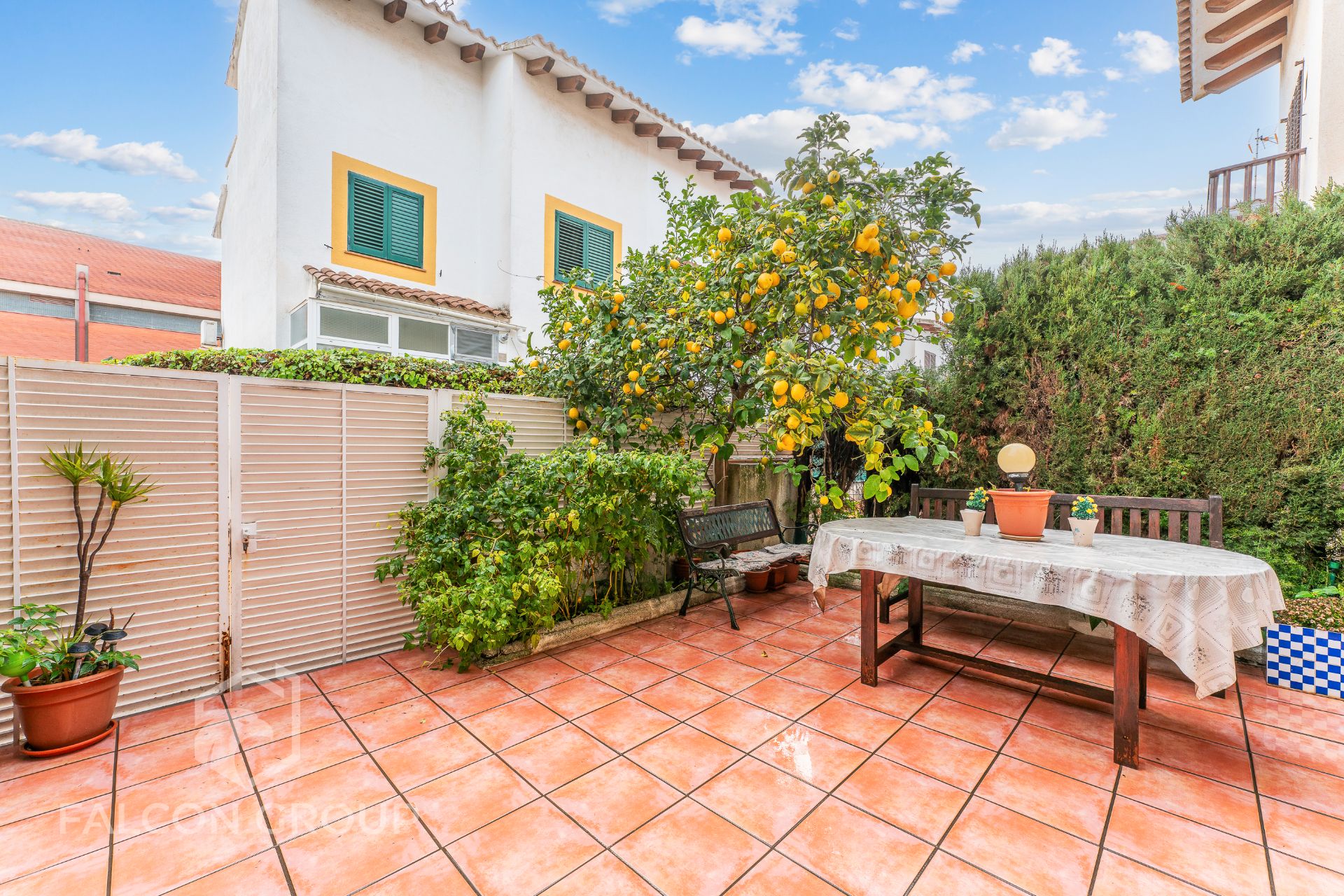 Jardí de Casa adosada en venda en Calafell amb Aire condicionat, Terrassa i Traster