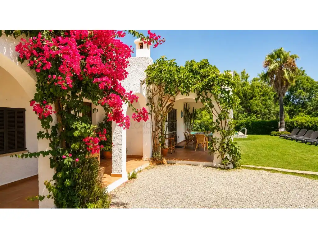 Country house with pool for sale in Polígono 3 Parcela 519