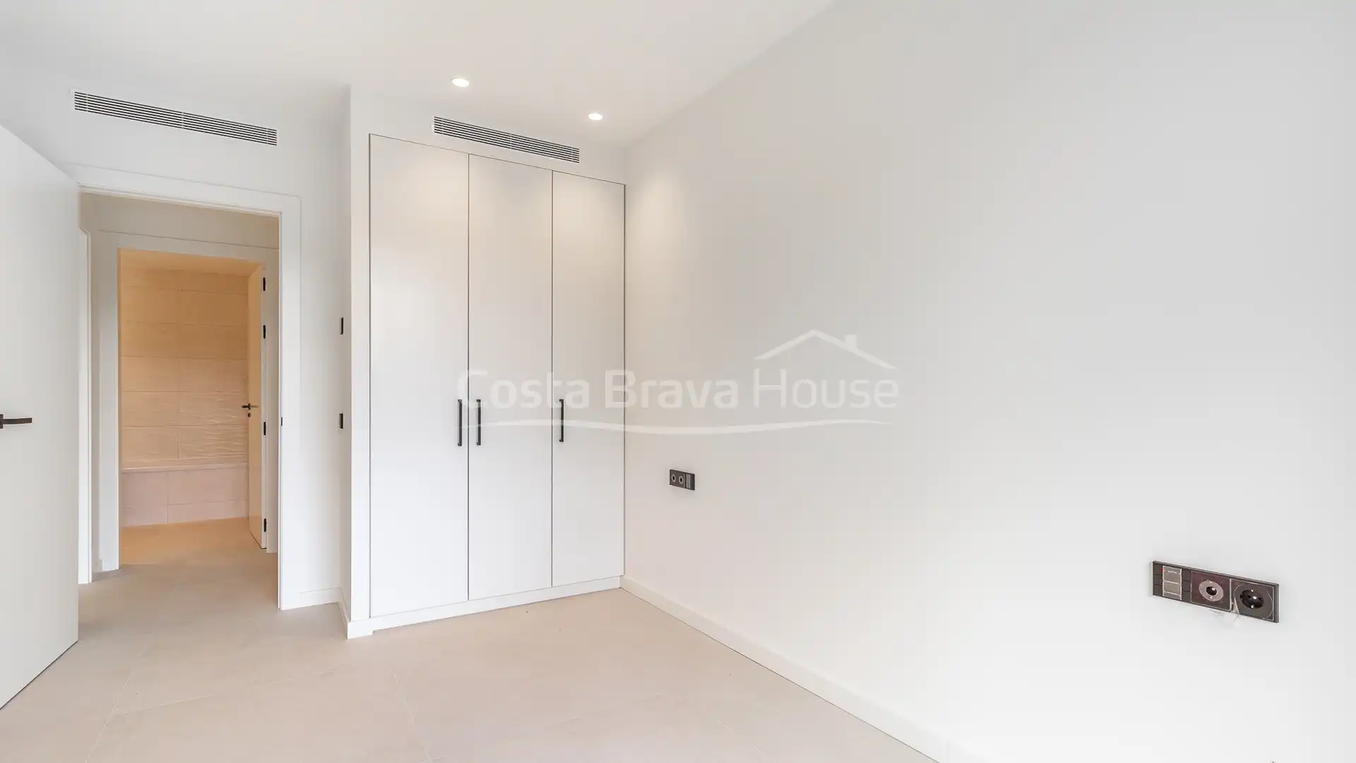 Houses for sale in Begur  with Air Conditioner, Heating and Private garden