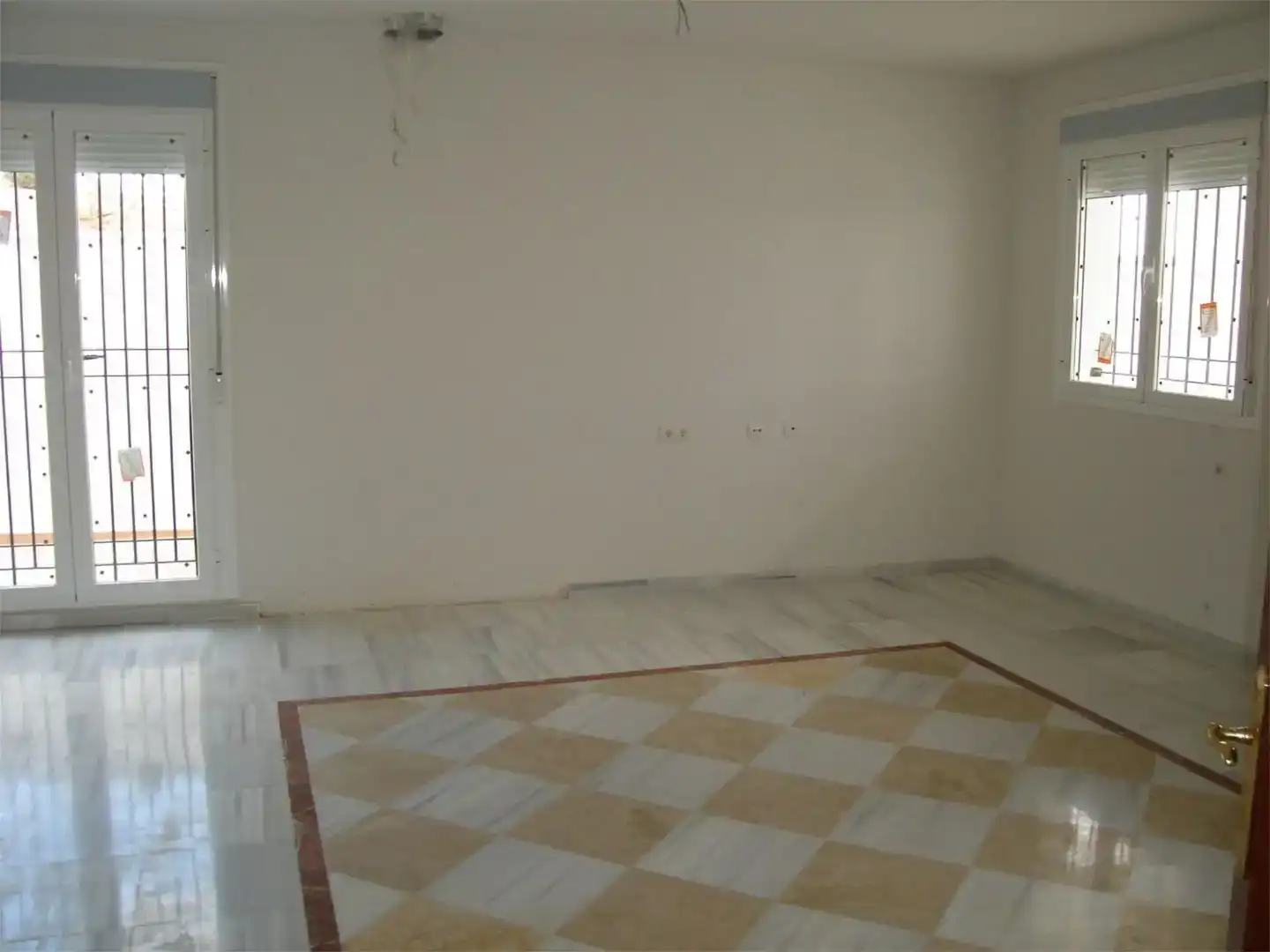 Houses for sale in Oria  with Balcony