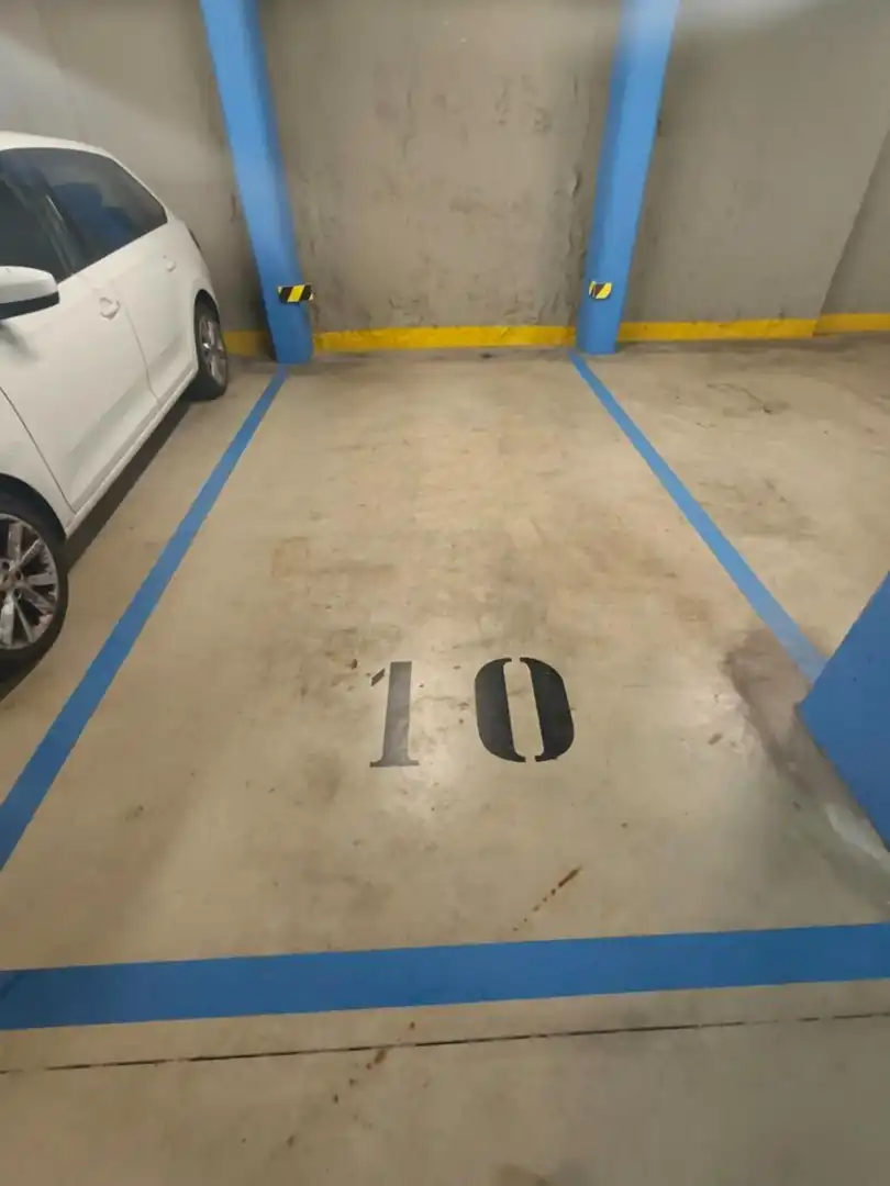 Einzelparkplatz zum Verkauf in Carrer de Benet de Moxó, imagen 5