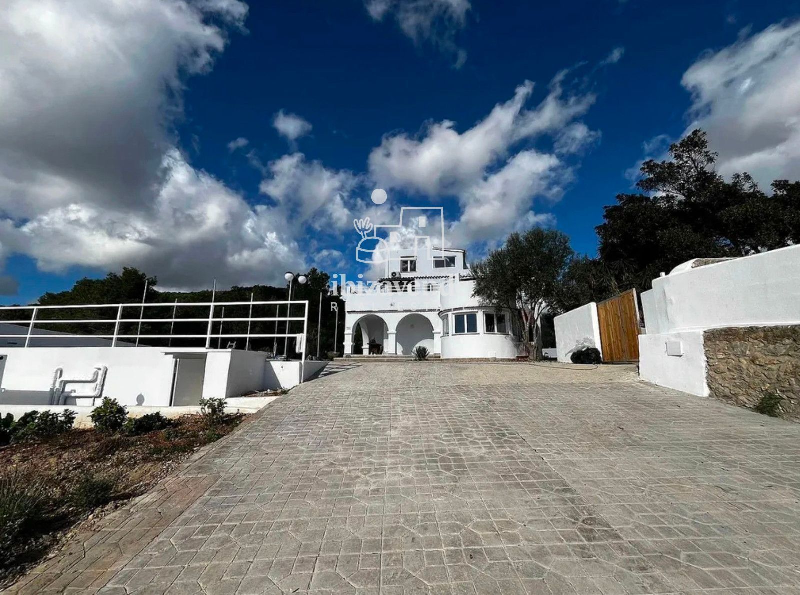 Exterior view of House or chalet to rent in Sant Josep de sa Talaia  with Air Conditioner, Terrace and Swimming Pool