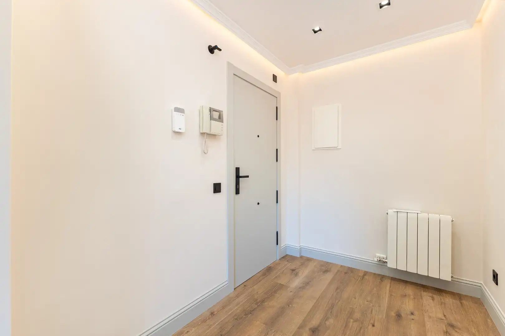 Flat for sale in Gavà  with Air Conditioner, Heating and Parquet flooring