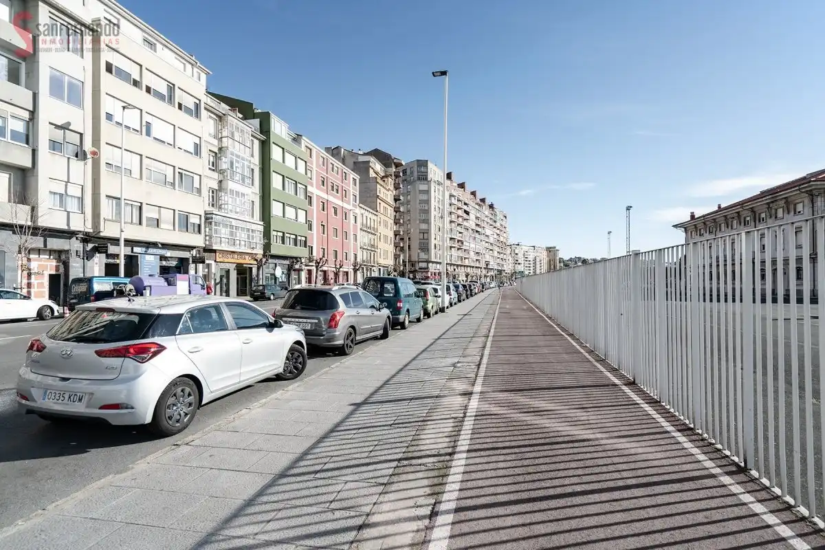 Vista exterior de Apartamento en venta en Santander con Calefacción, Parquet y Trastero
