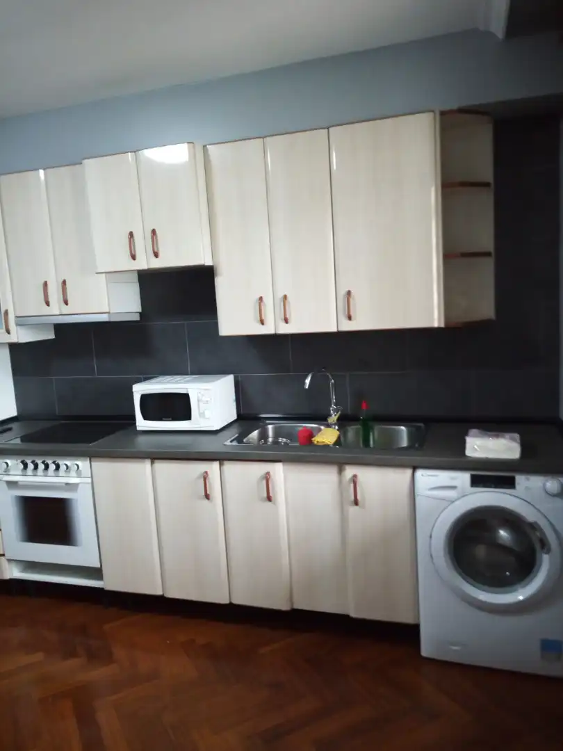 Cocina de Piso en venta en Vigo  con Jardín privado, Terraza y Amueblado