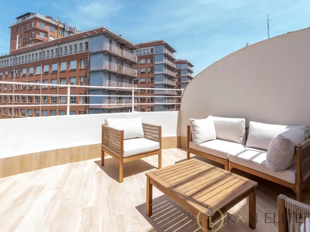Attique avec terrasse à vendre à Calle Maldonado