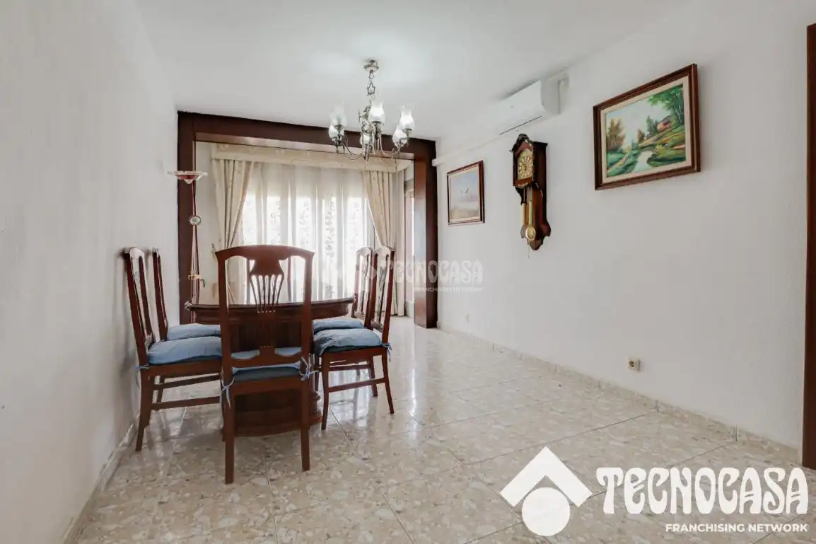 Comedor de Piso en venta en Barcelona con Aire acondicionado y Balcón