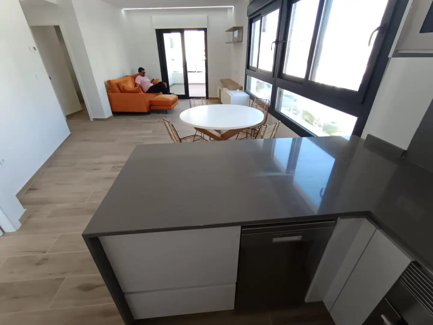 Cuina de Apartament en venda en Orihuela amb Aire condicionat, Terrassa i Moblat
