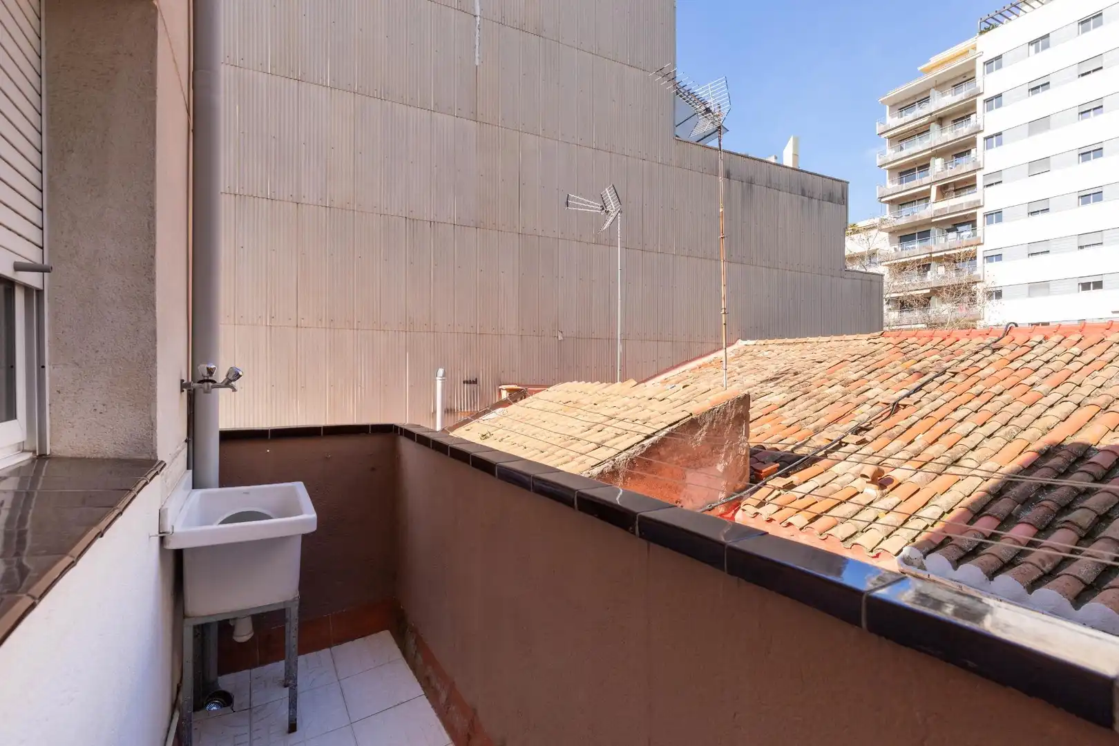 Balcony of Houses for sale in Terrassa  with Terrace and Storage room