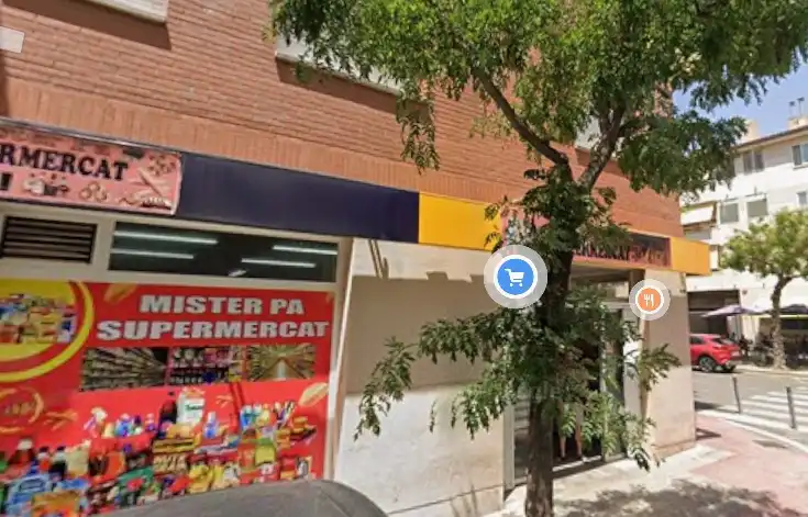 Locale commerciale in vendita a C/ Castells