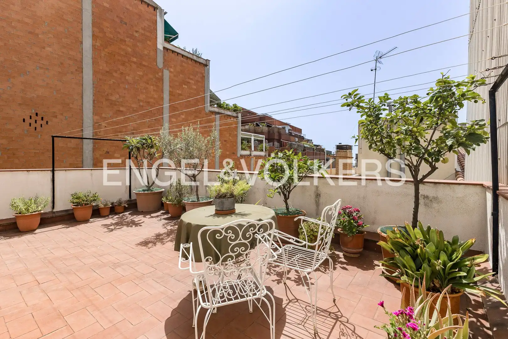 Terrassa de Casa o xalet en venda en Barcelona amb Aire condicionat, Calefacció i Terrassa