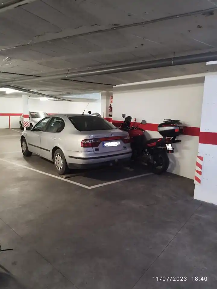 PLAZA DE GARAJE EN VENTA, imatge 2