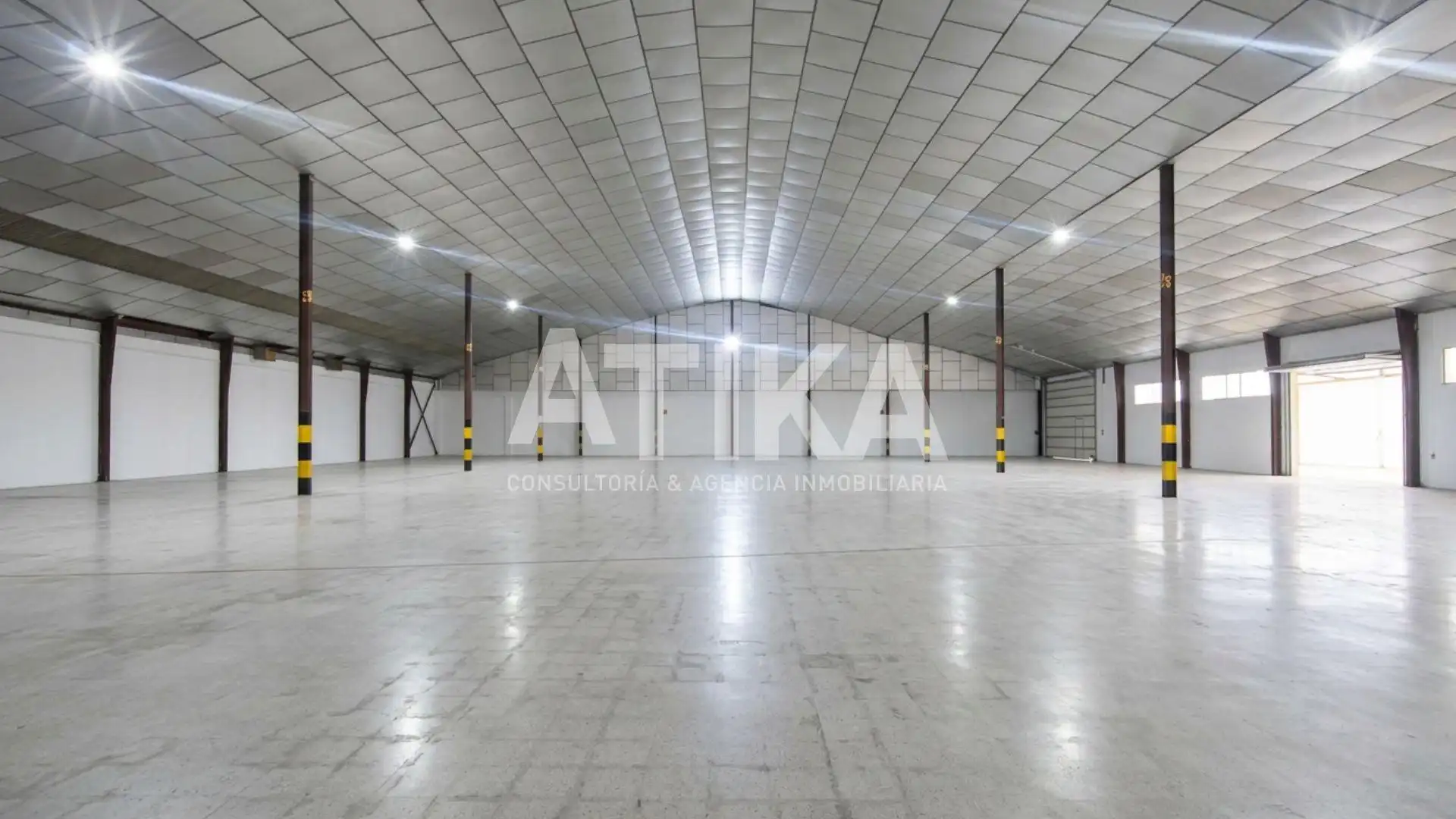 Nave industrielle à louer à Sant Josep - Zona Hospital, imagen 3