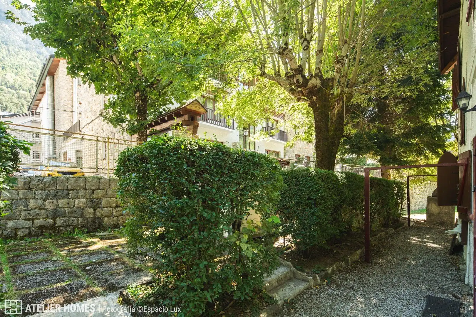 Garden of Houses for sale in Canfranc, Huesca