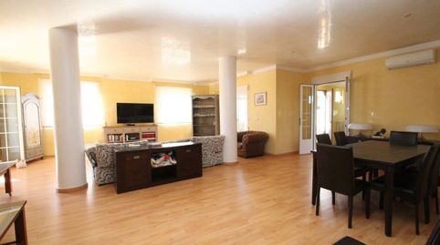 Foto 5 de Casa o xalet de lloguer a Avenida del Mediterráneo, Cabo Roig, Orihuela