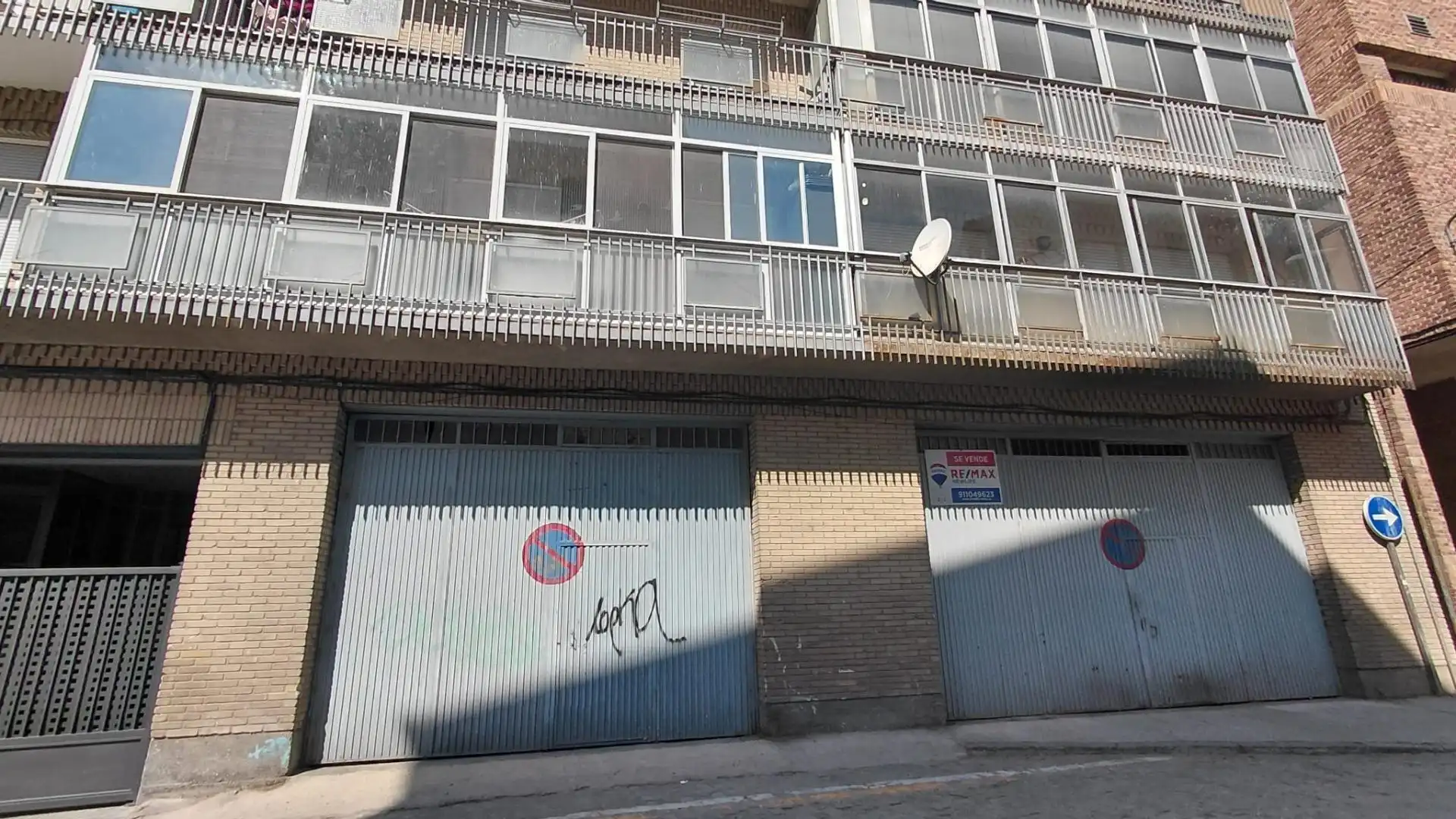 Vista exterior de Local en venta en Segovia