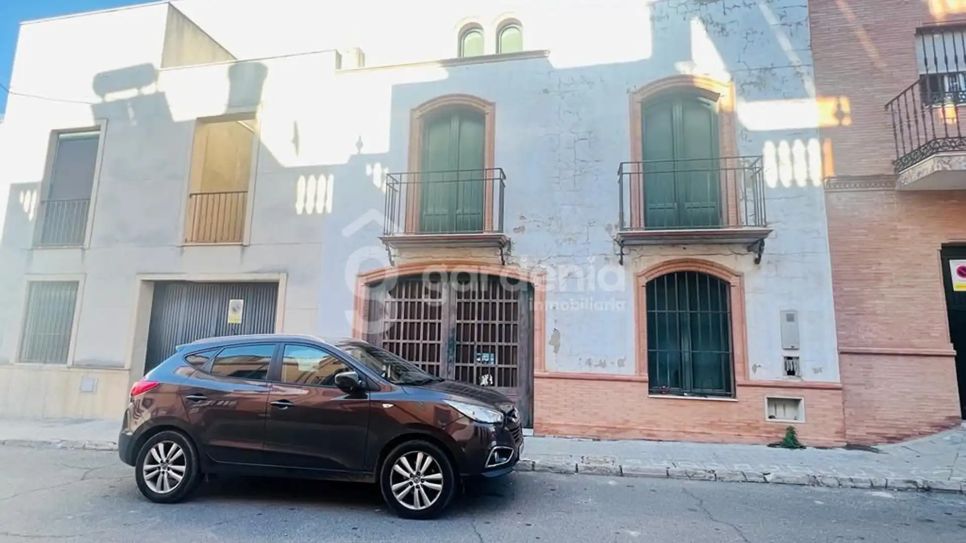 Vista exterior de Casa o chalet en venta en Coria del Río con Terraza