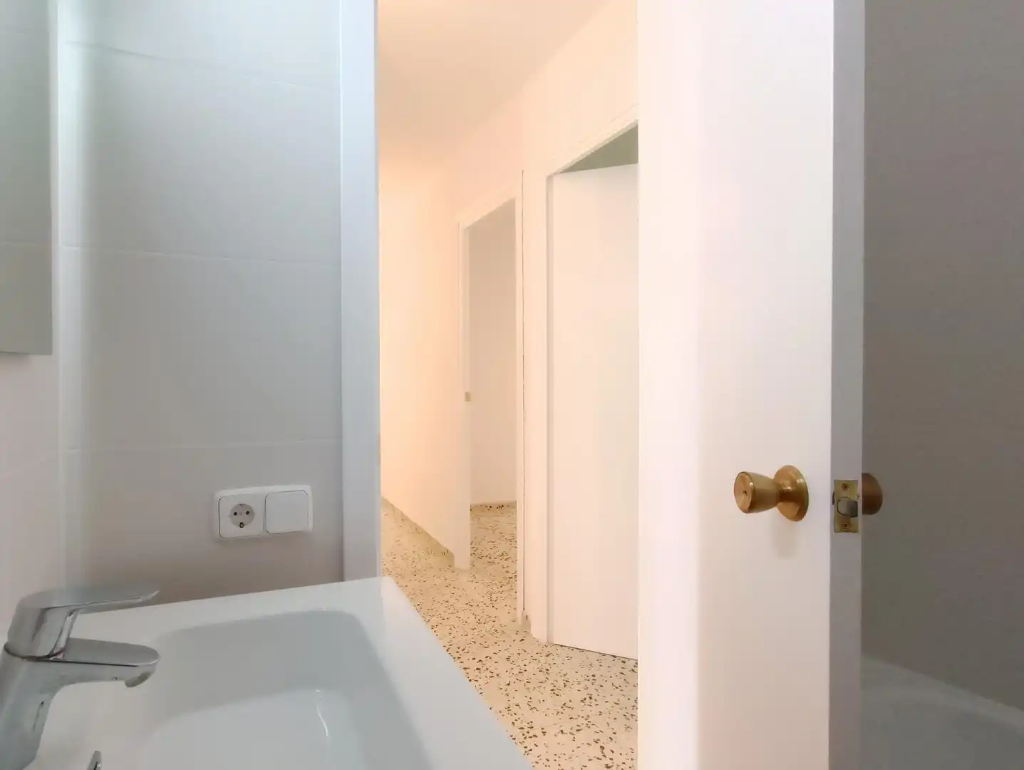 Bany de Pis en venda en Tarragona amb Aire condicionat, Calefacció i Terrassa