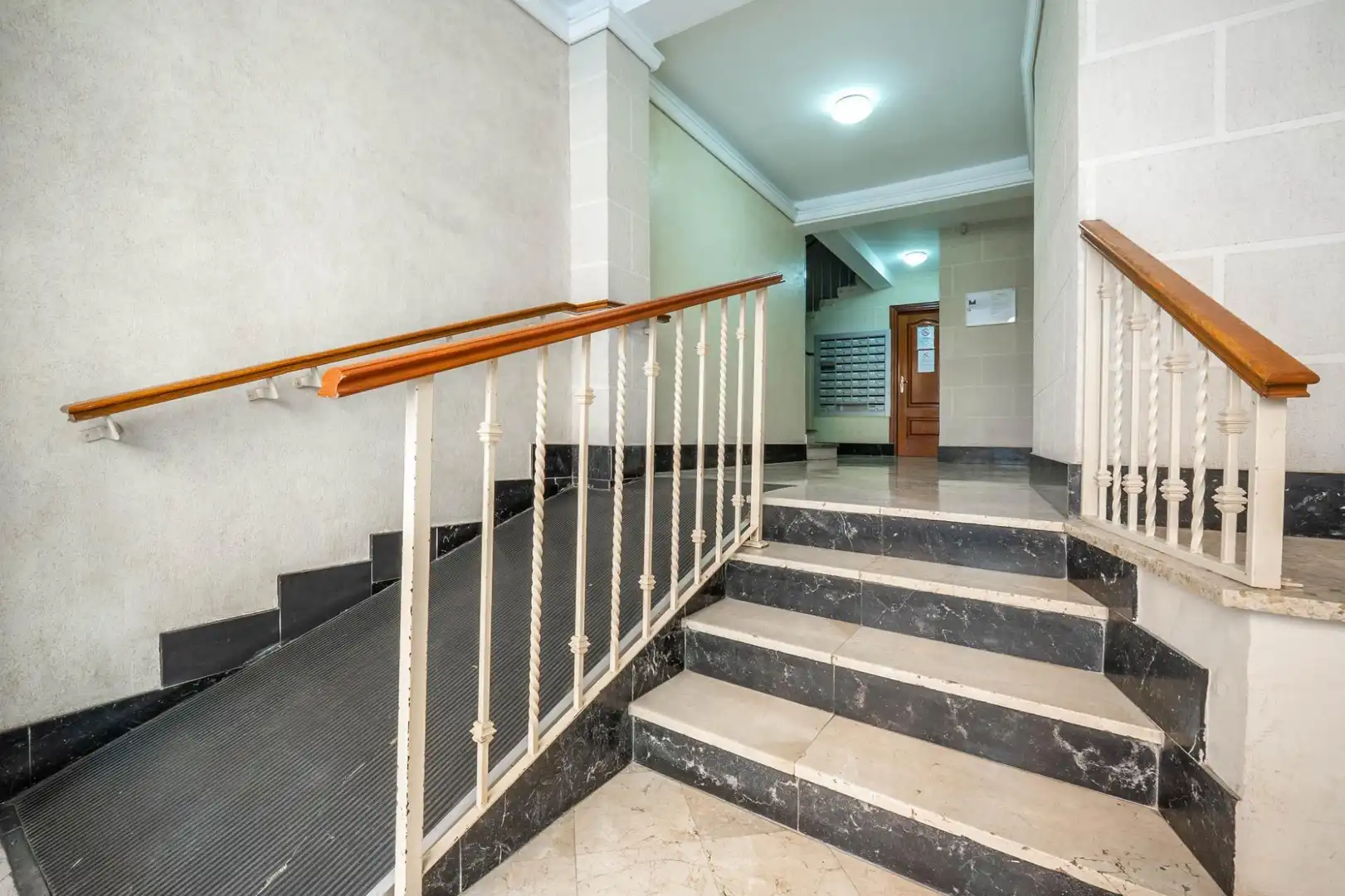 Piso con ascensor en venta en Calle ANGEL BARRIOS 8, imagen 42