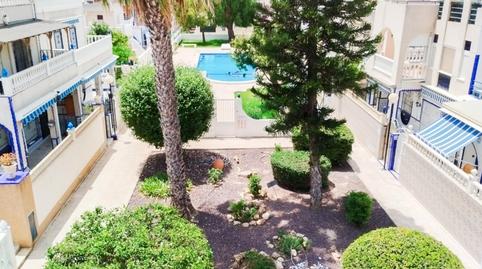 Foto 2 de Casa adosada en venda a Zona Carrefour - Urbanizaciones, Torrevieja