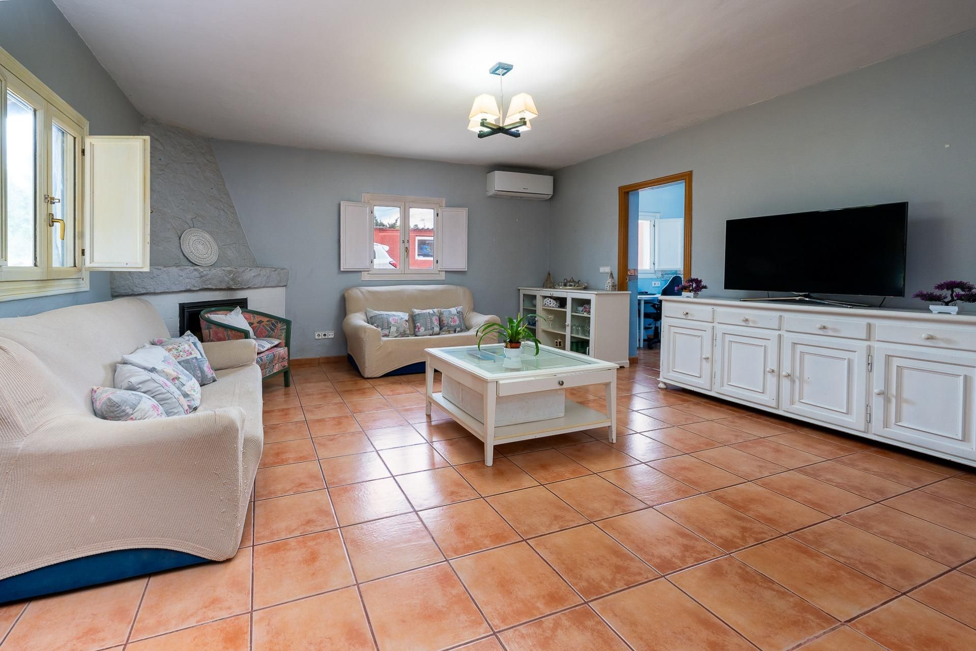 Sala d'estar de Casa o xalet en venda en Marratxí amb Aire condicionat, Calefacció i Jardí privat