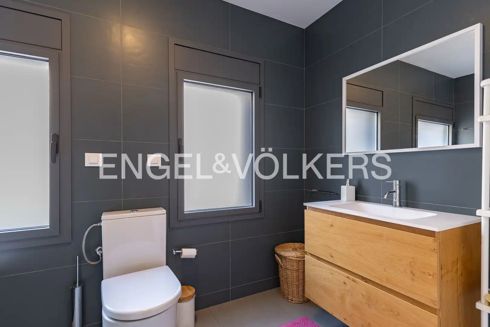 Badezimmer von Wohnungen zum Verkauf in Badalona mit Klimaanlage, Heizung und Terrasse