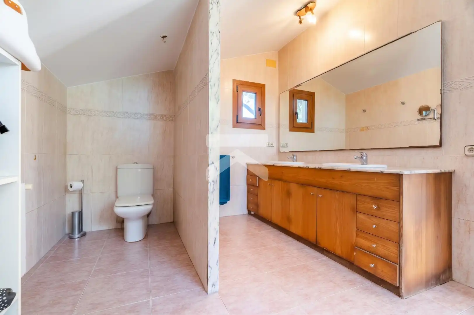 Houses for sale in Almoster, Tarragona