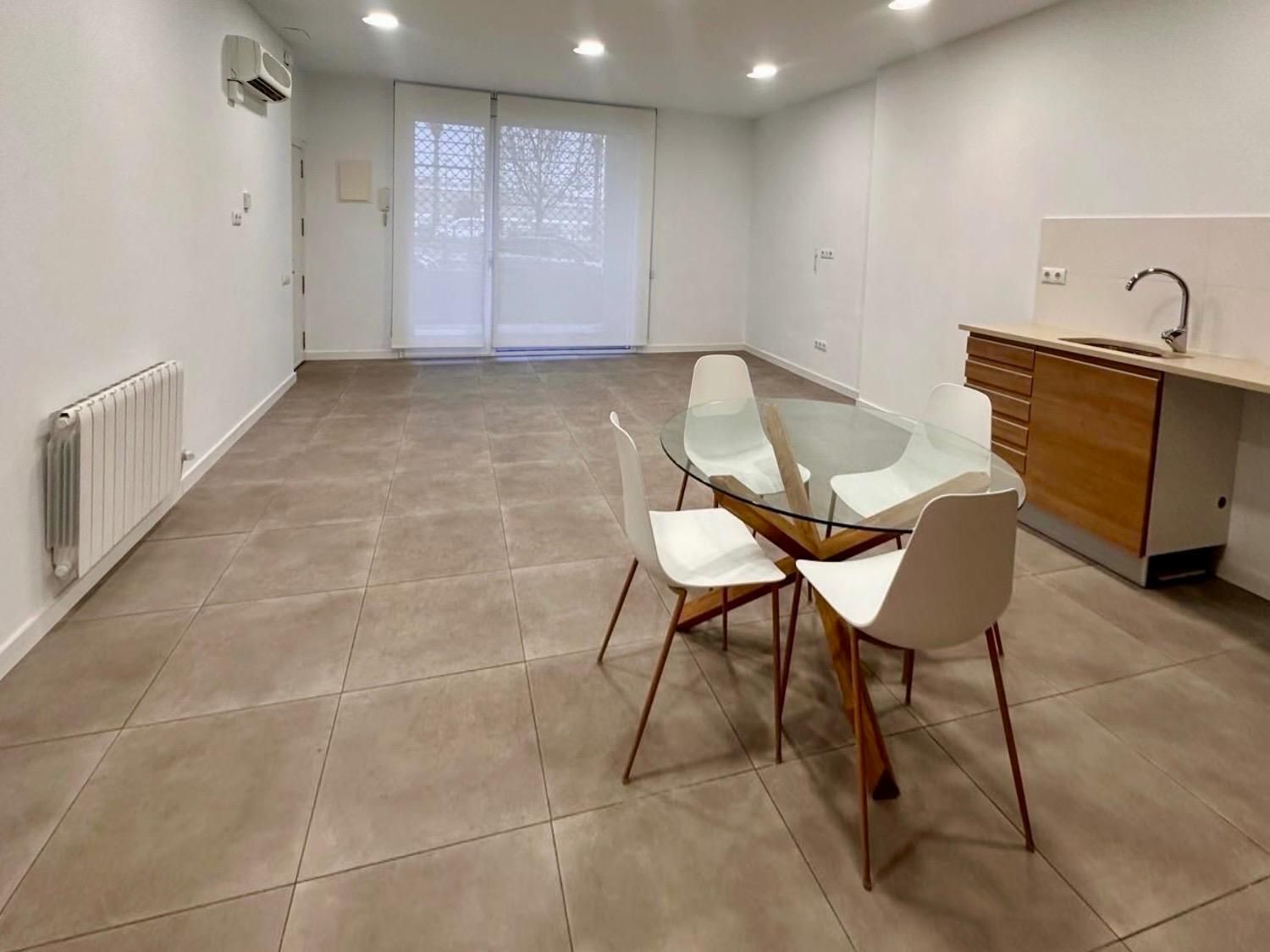 Dining room of Planta baja for rent in Les Franqueses del Vallès  with Air Conditioner, Private garden and Balcony