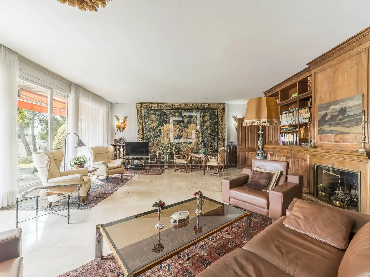 Sala de estar de Casa o chalet en venta en Barcelona con Calefacción, Jardín privado y Trastero