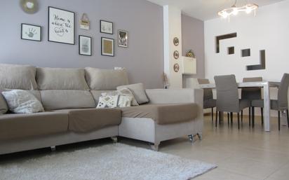 Living room of Flat for sale in Sarrià de Ter