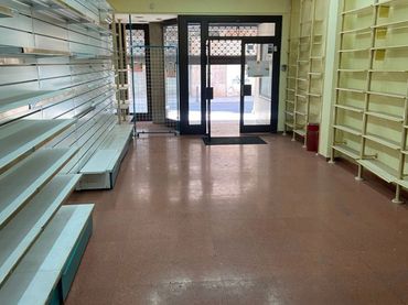 Local comercial en venda a Calle del Jacinto 1