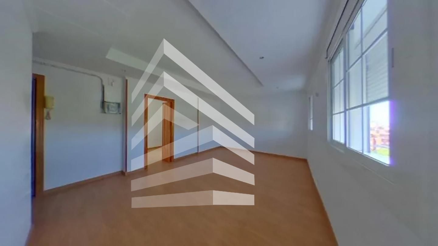 Bedroom of Study for sale in Badalona  with Parquet flooring