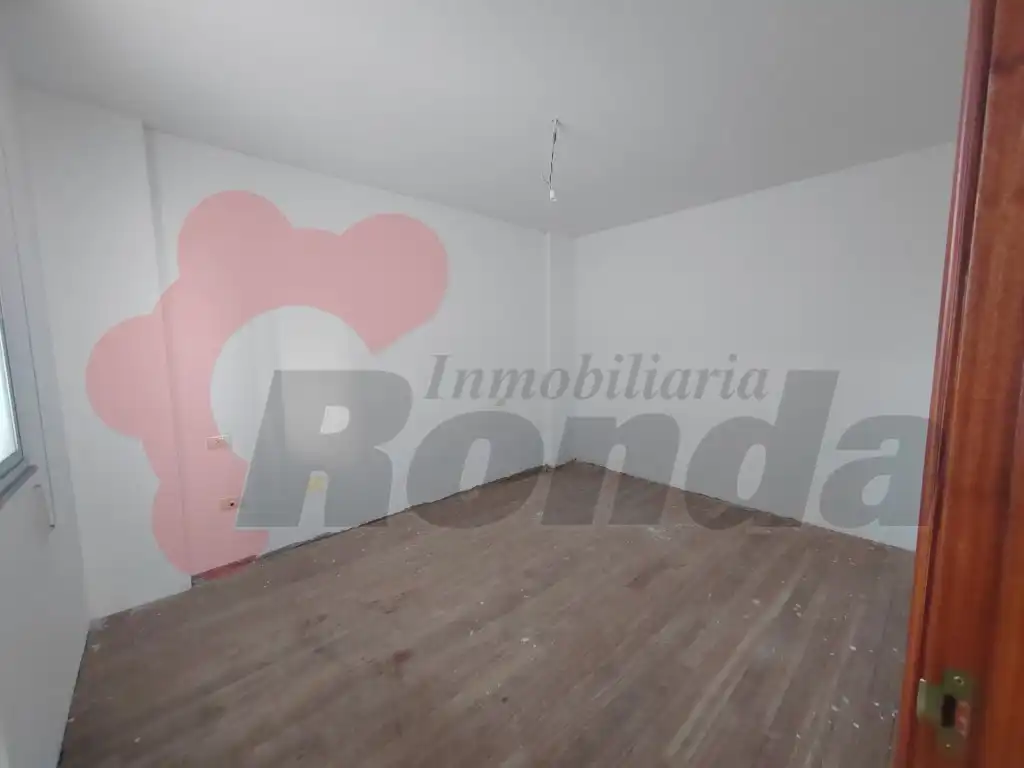 Bedroom of Buildings for sale in Lugo
