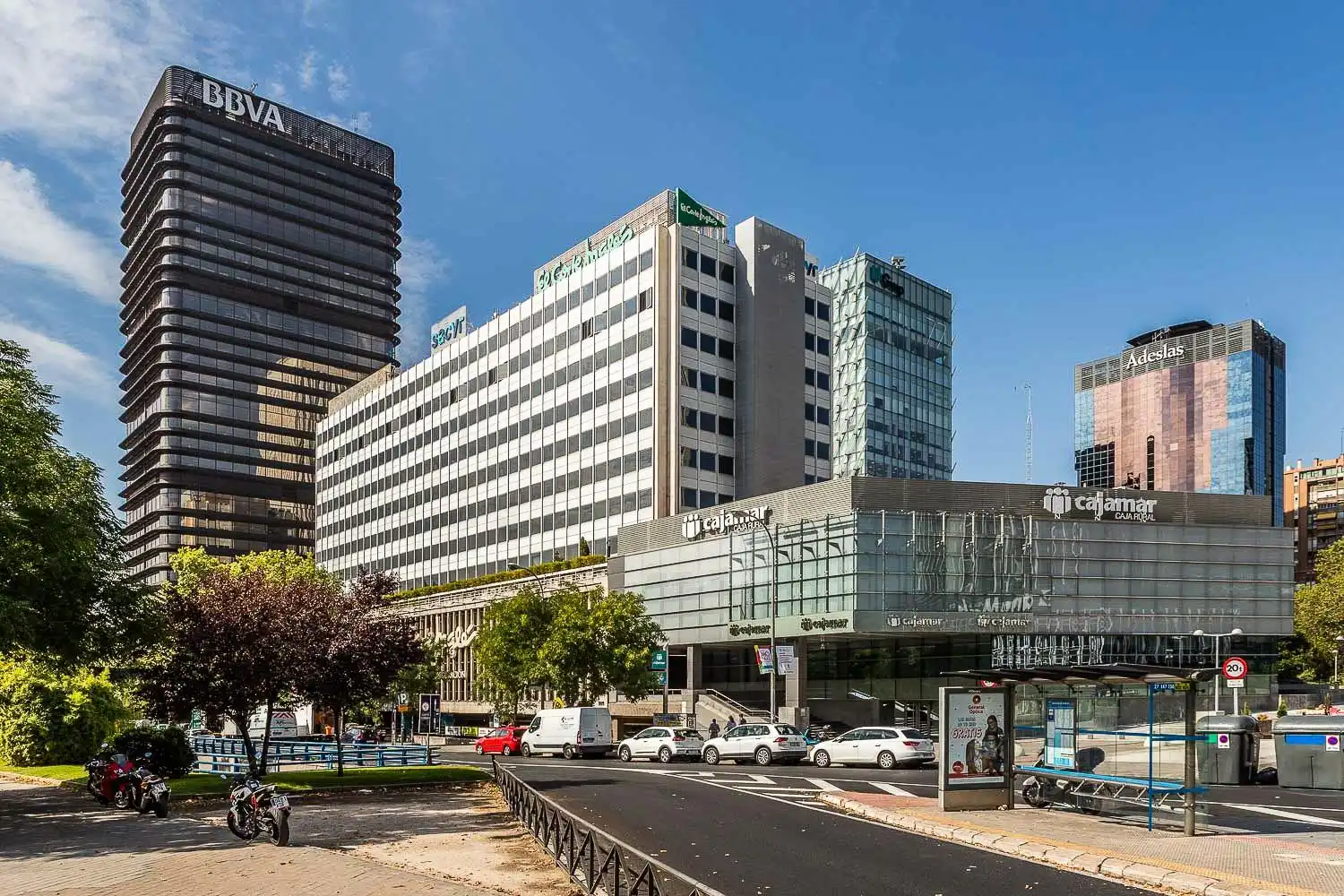 Außenansicht von Wohnung zum Verkauf in Madrid mit Klimaanlage und Abstellraum