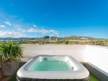 Appartamento con balcone in vendita a Ses Figueretes - Platja d'en Bossa - Cas Serres