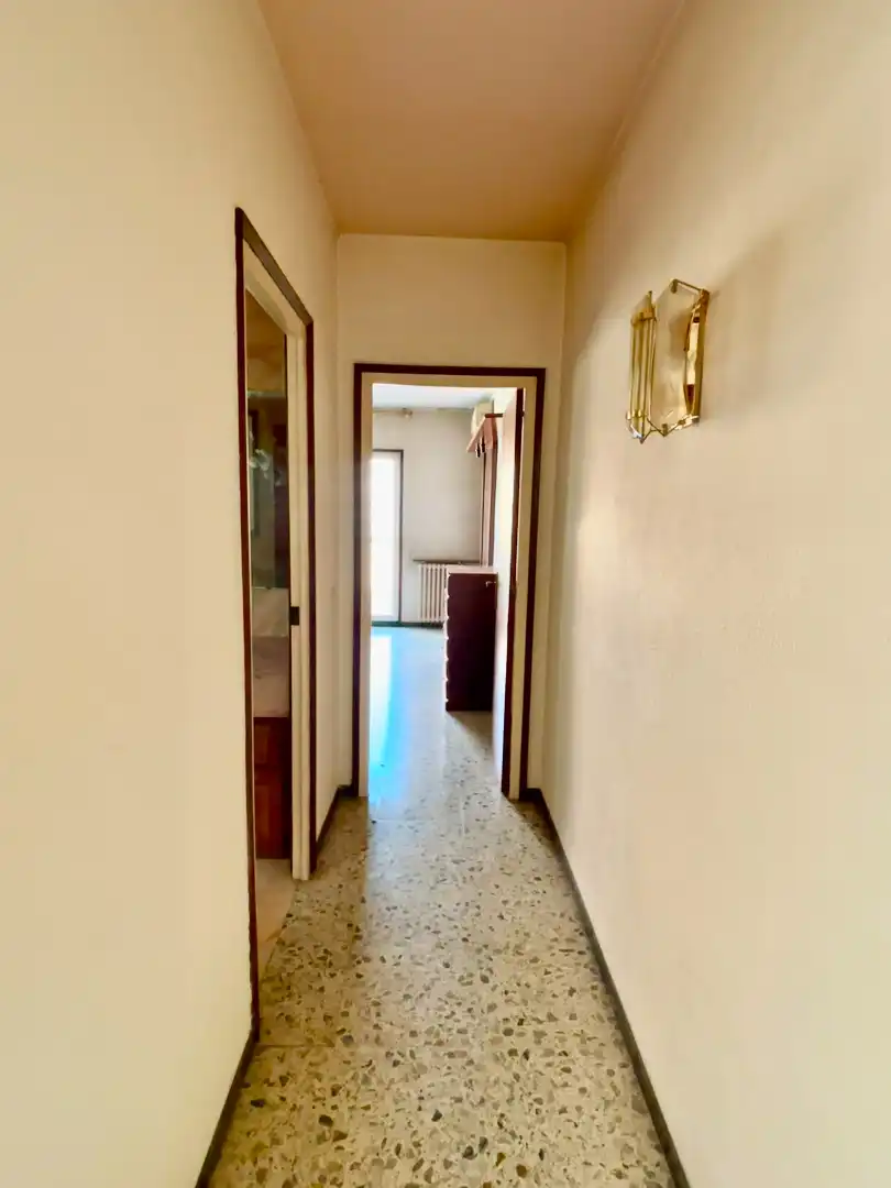 Detached homes for sale in Salt  with Heating, Balcony and Alarm