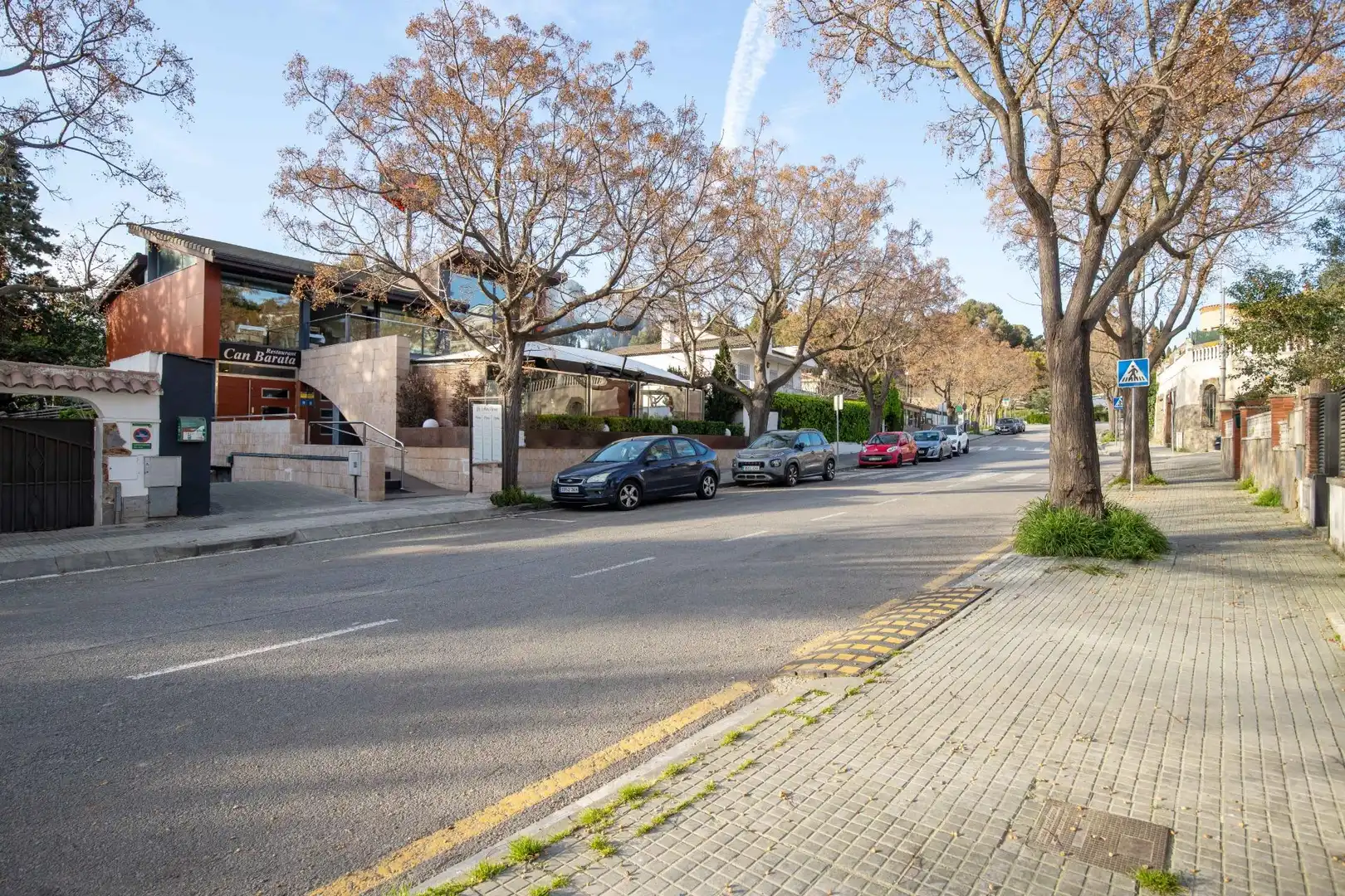 Exterior view of Commercial properties for sale in Sant Cugat del Vallès