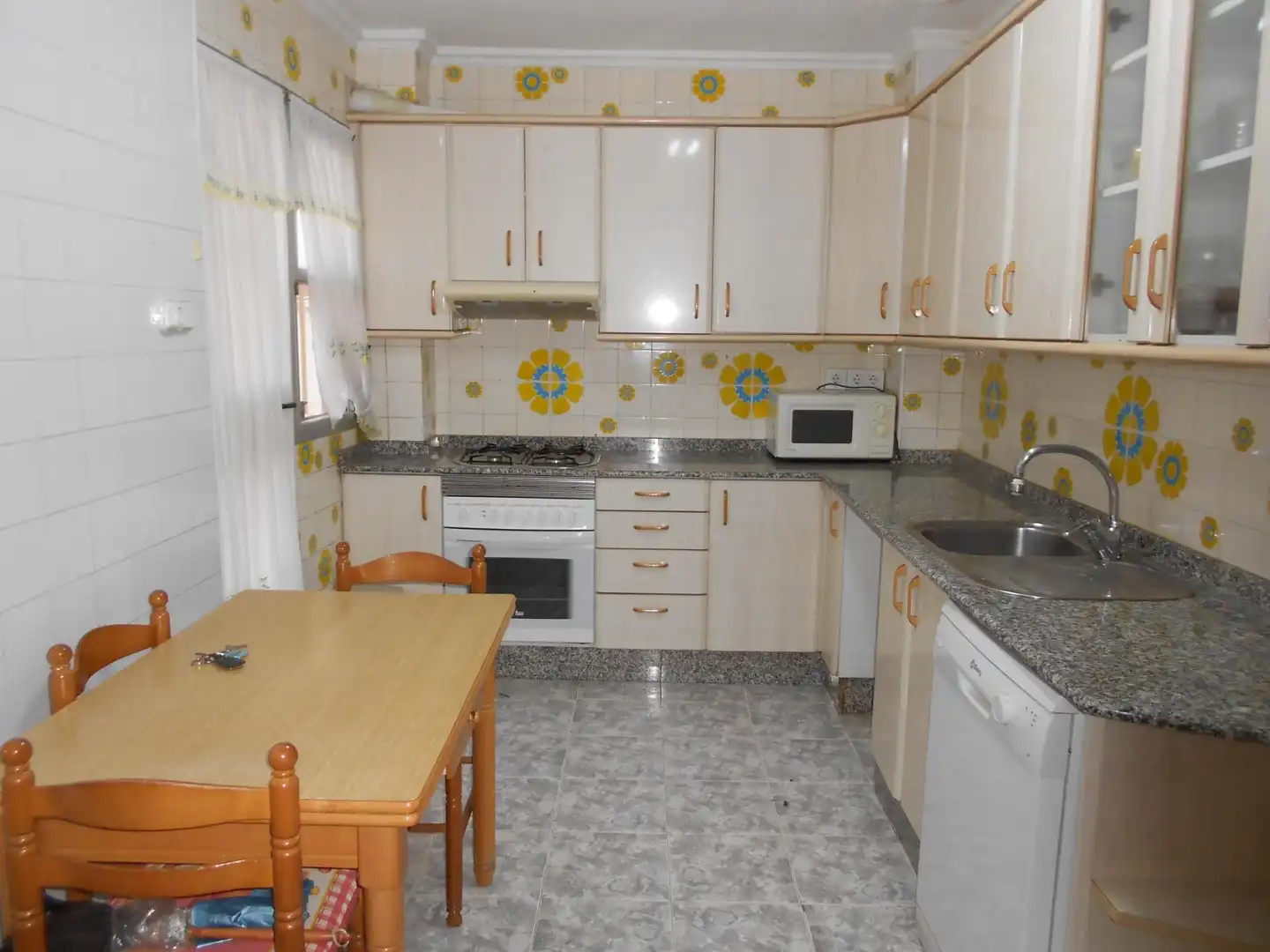 Küche von Wohnung zum Verkauf in Murcia