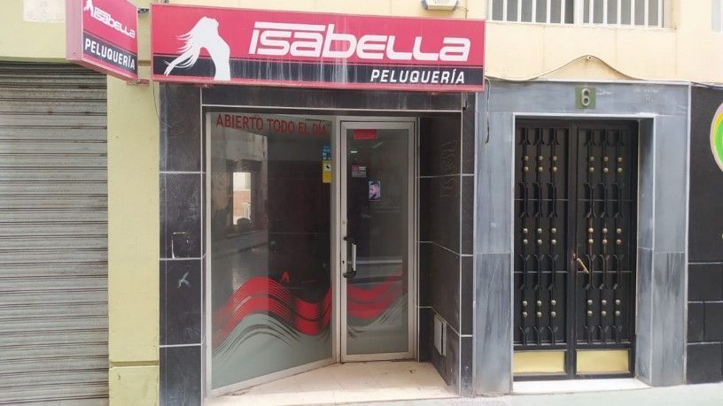 Premises for sale in  Almería Capital