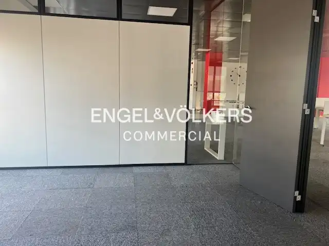 Oficina de lloguer en Sant Joan Despí amb Aire condicionat