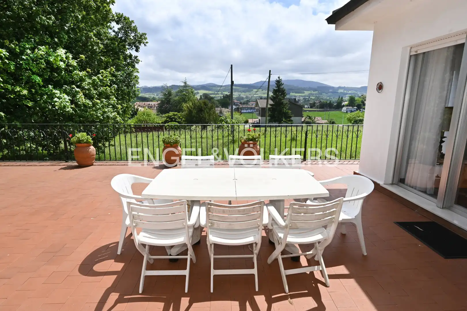 Casa o chalet en venta en DS VILLAPRESENTE-D 163(C) Polígono 4 - LADREA, Reocín