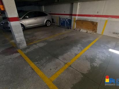 Parkplatz von Garage miete in Badalona