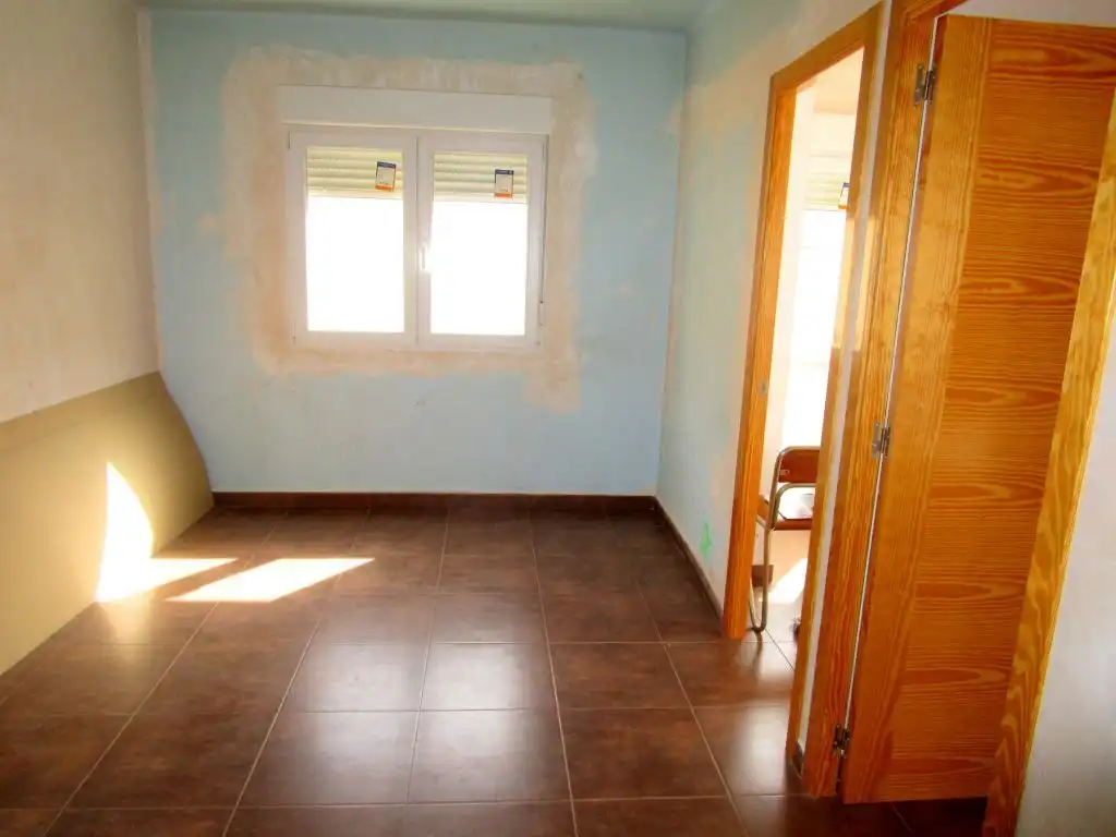 Piso con terraza en venta en La Font de la Figuera, imagen 4