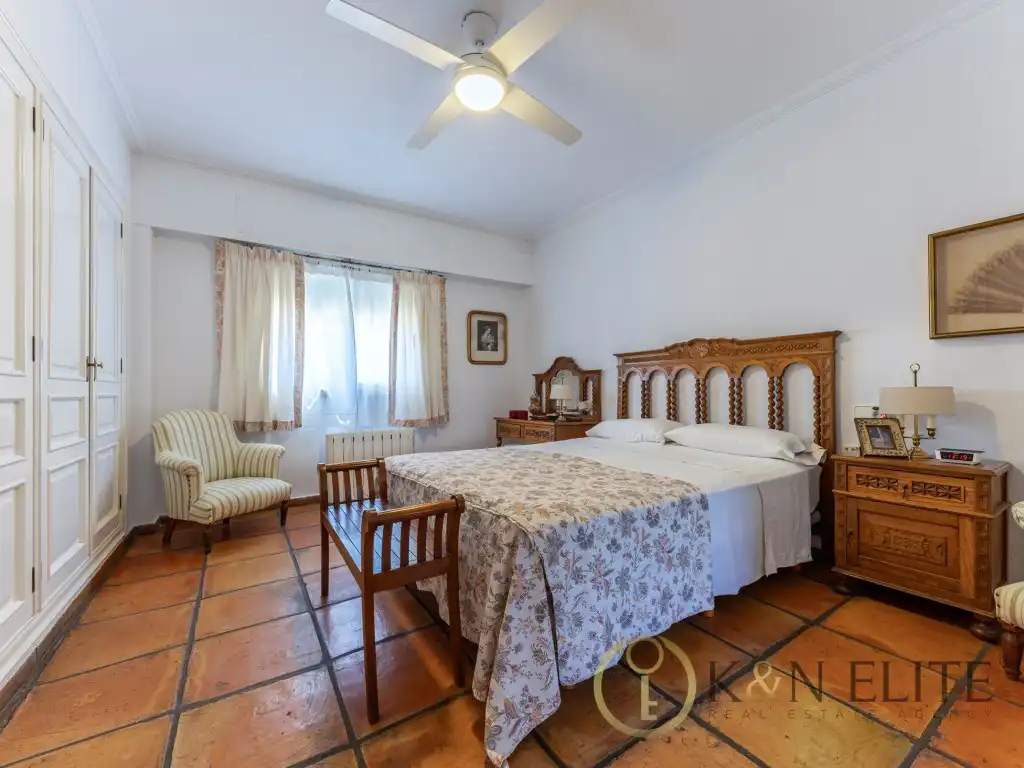 Dormitori de Casa o xalet en venda en Alicante / Alacant amb Aire condicionat, Jardí privat i Terrassa
