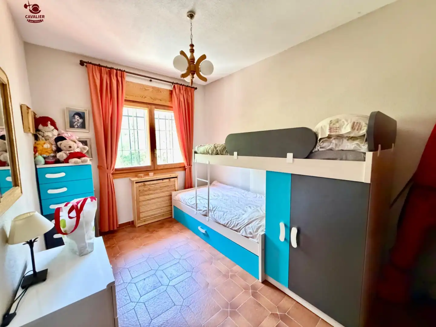 Dormitori de Casa o xalet en venda en Guadarrama amb Calefacció, Jardí privat i Terrassa
