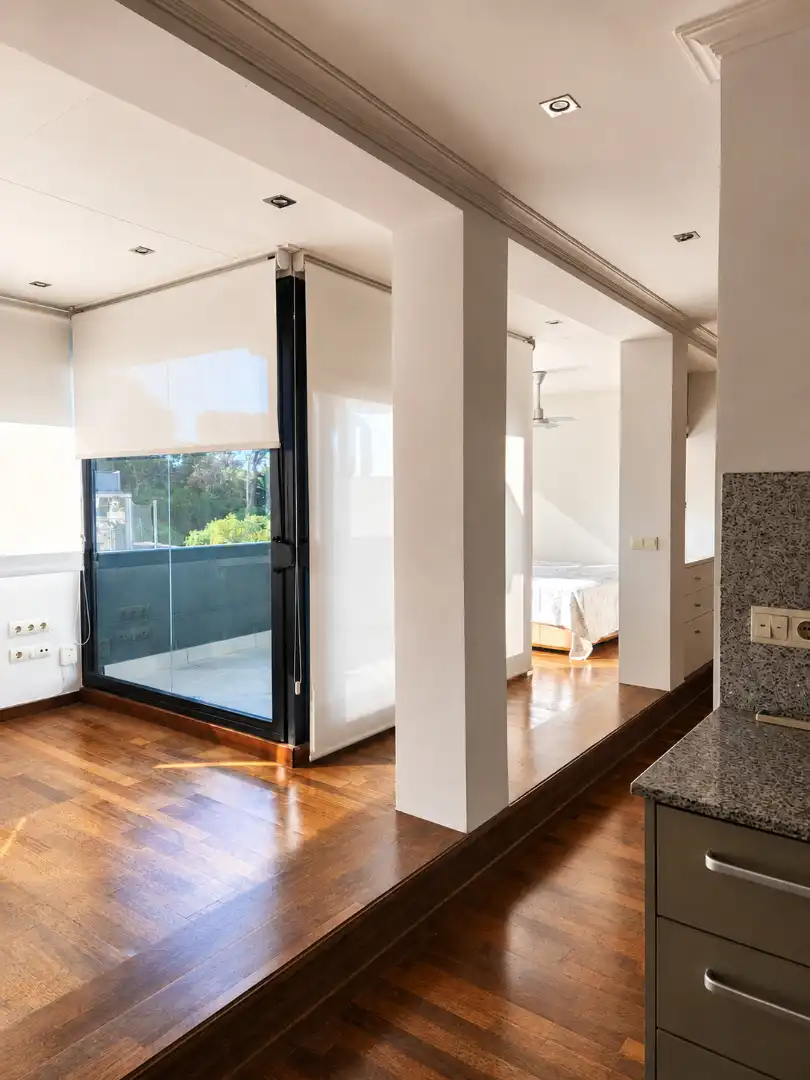 Habitación de Ático en venta en Barcelona con Aire acondicionado, Calefacción y Parquet
