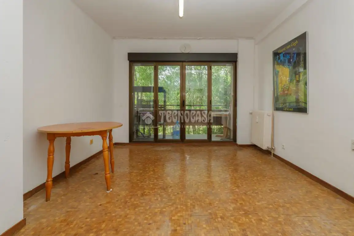Living room of Flat for sale in Madrid  with Heating, Parquet flooring and Terrace