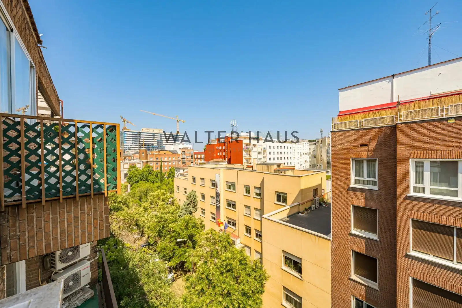 Penthouse with lift for sale in Calle del General Oráa, imagen 46